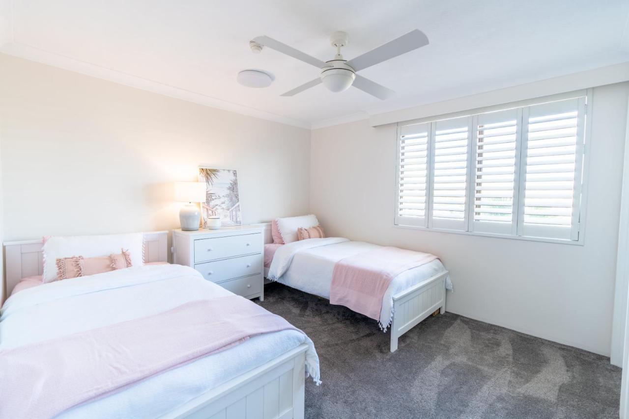Beach Palms Holiday Apartments Голд-Кост Экстерьер фото